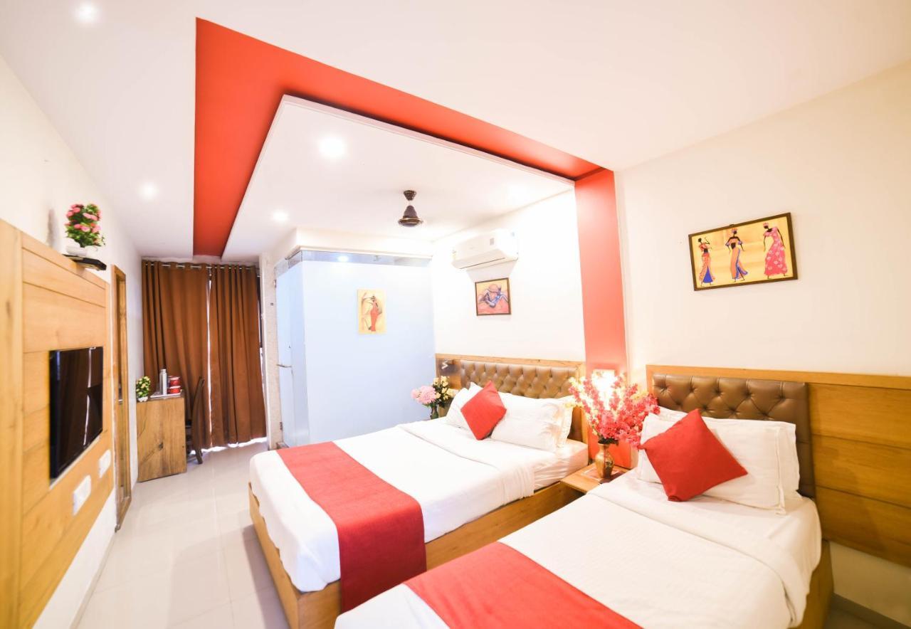 Hotel Grandeur-Near Mumbai International Airport Kültér fotó