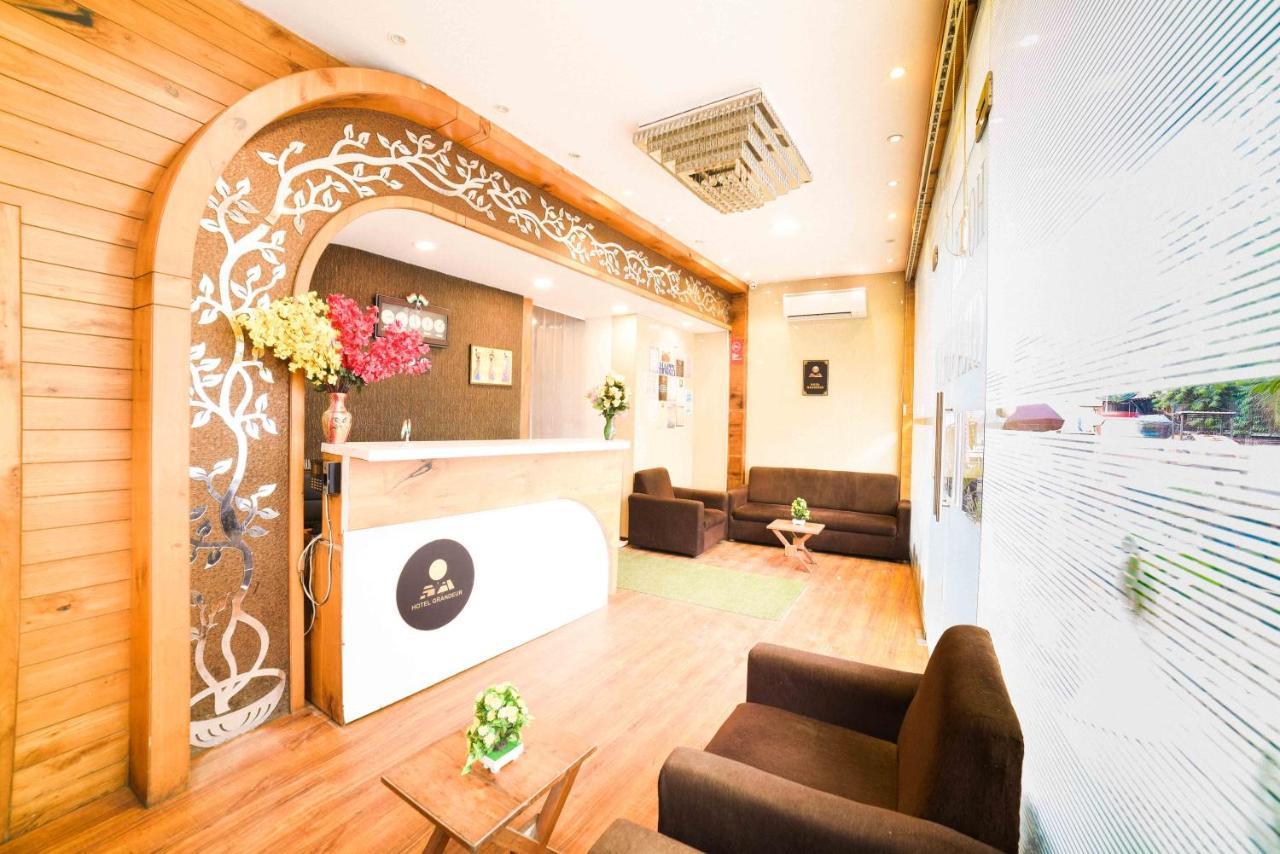 Hotel Grandeur-Near Mumbai International Airport Kültér fotó