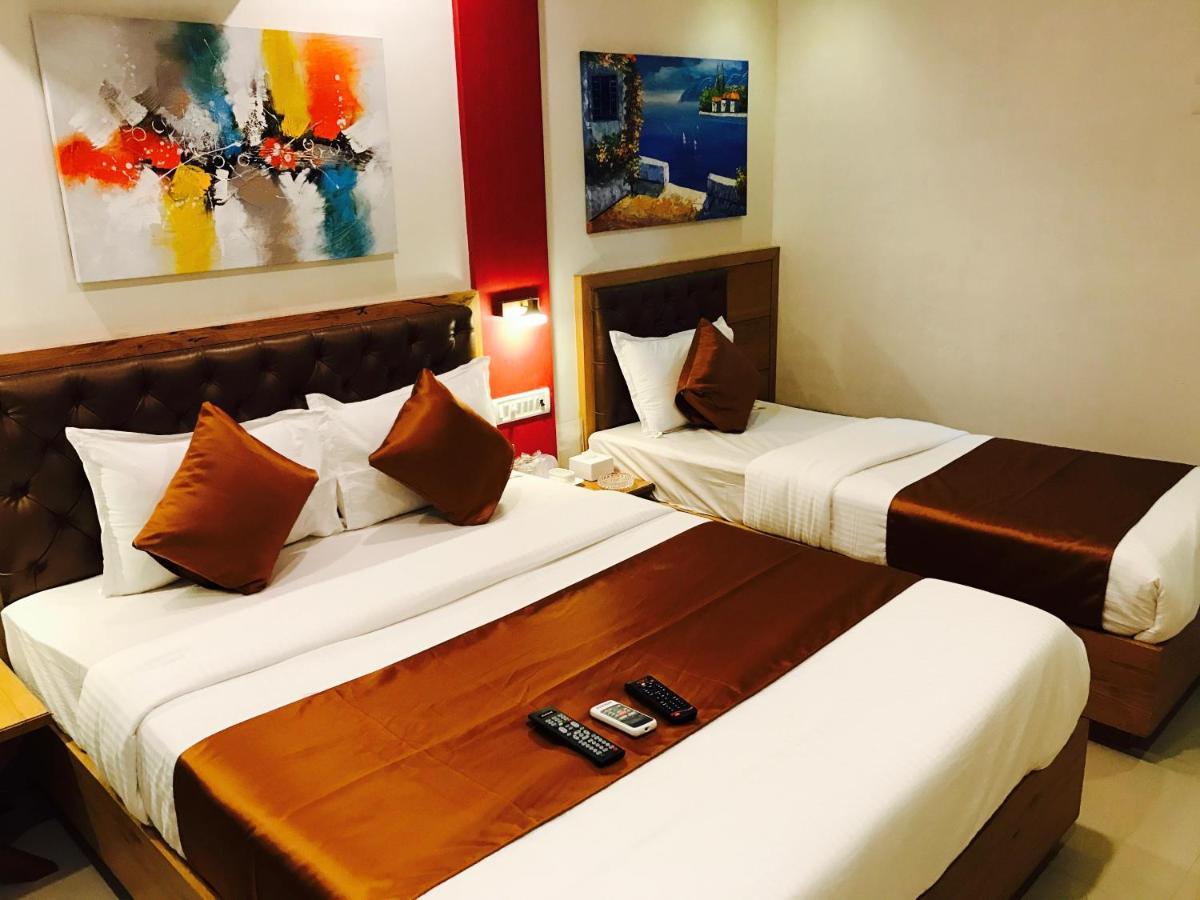 Hotel Grandeur-Near Mumbai International Airport Kültér fotó