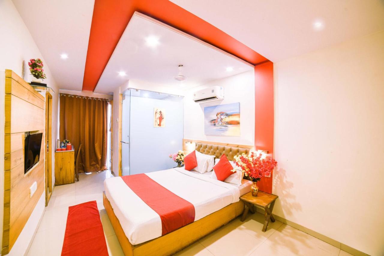 Hotel Grandeur-Near Mumbai International Airport Kültér fotó