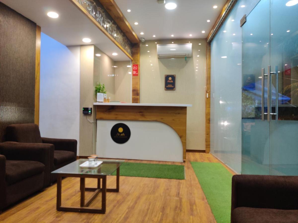Hotel Grandeur-Near Mumbai International Airport Kültér fotó